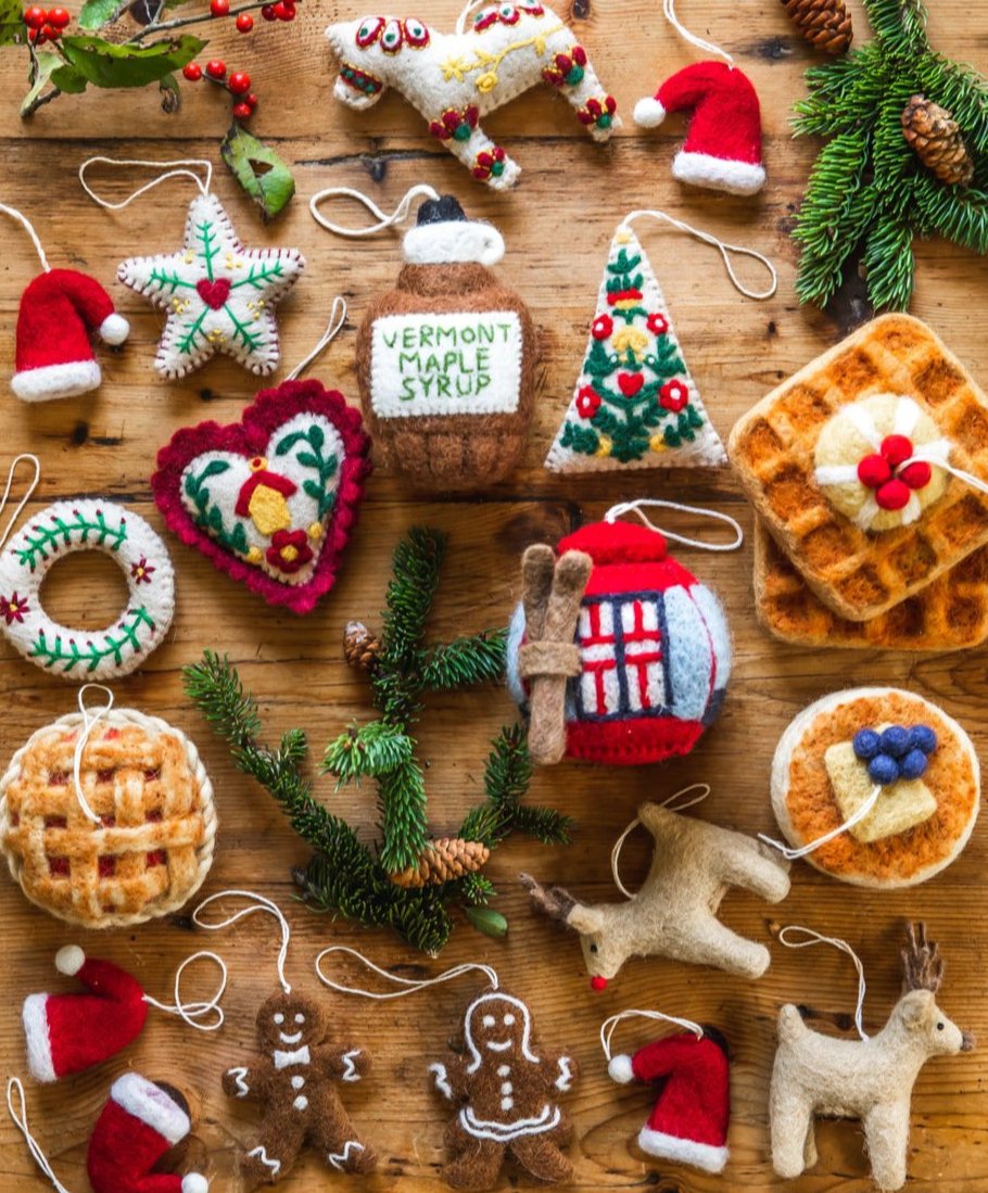 Dash Away Reindeer Ornaments