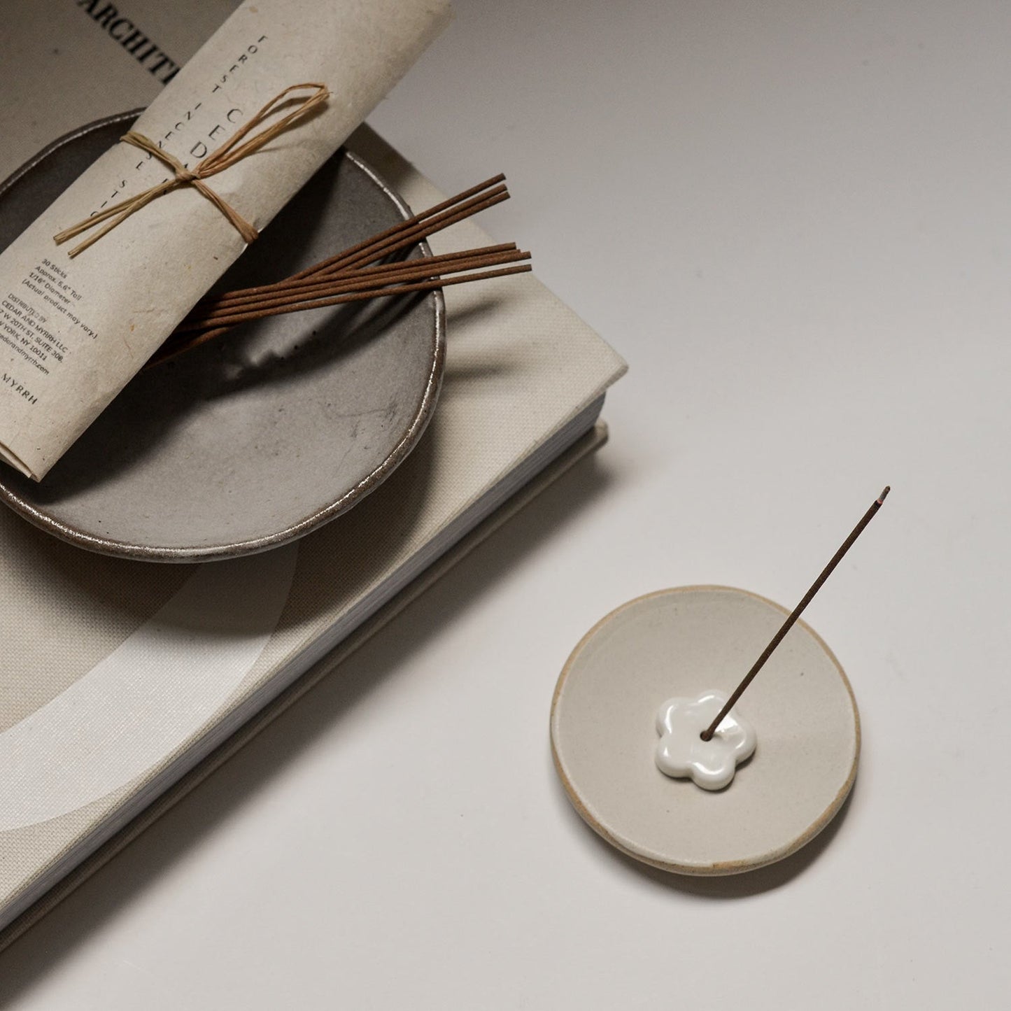 Cedarwood Incense Stick Set – 30 Sticks with Ceramic Holder